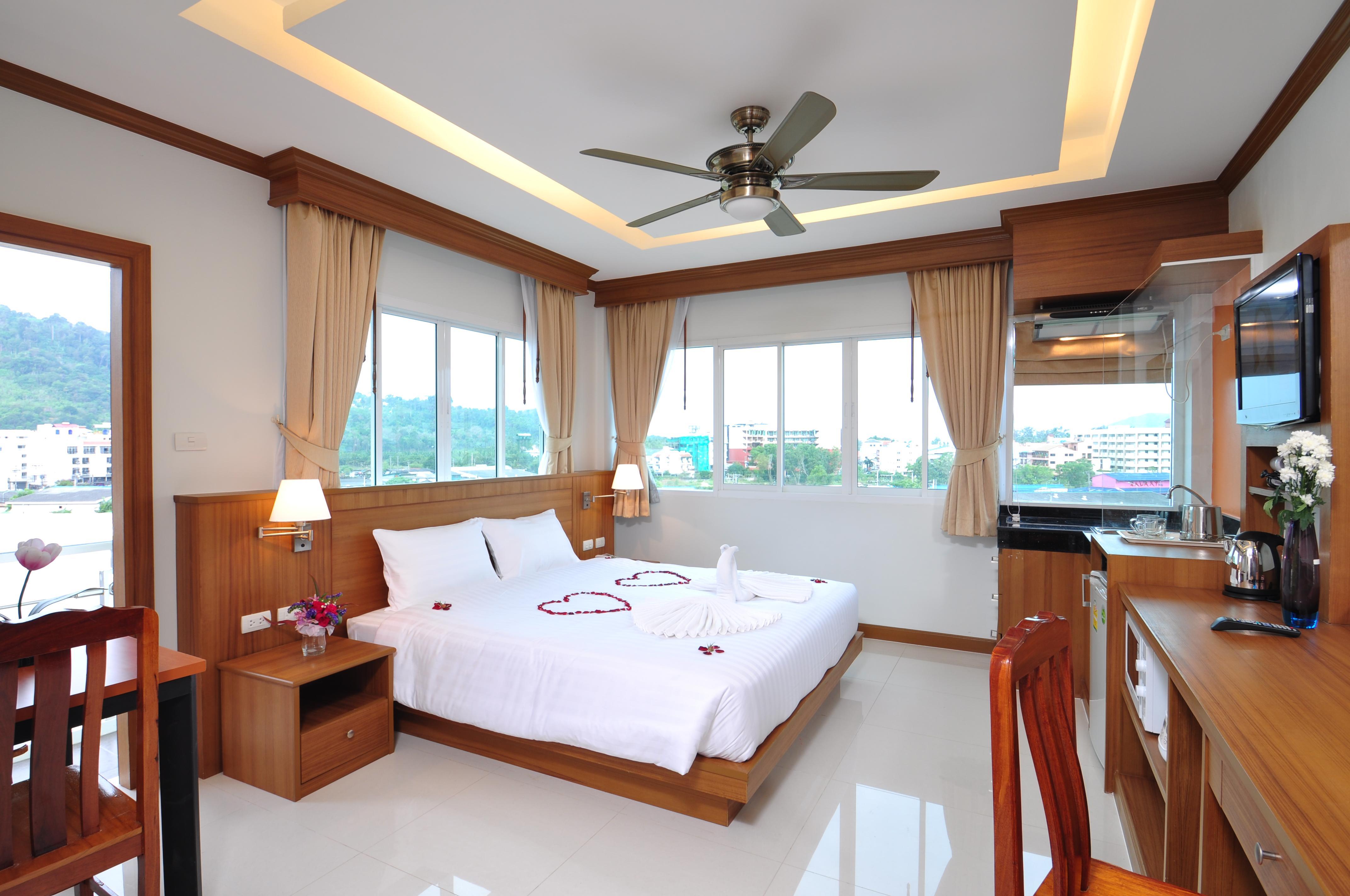 Green Harbor Hotel & Service Apartment Patong Eksteriør bilde