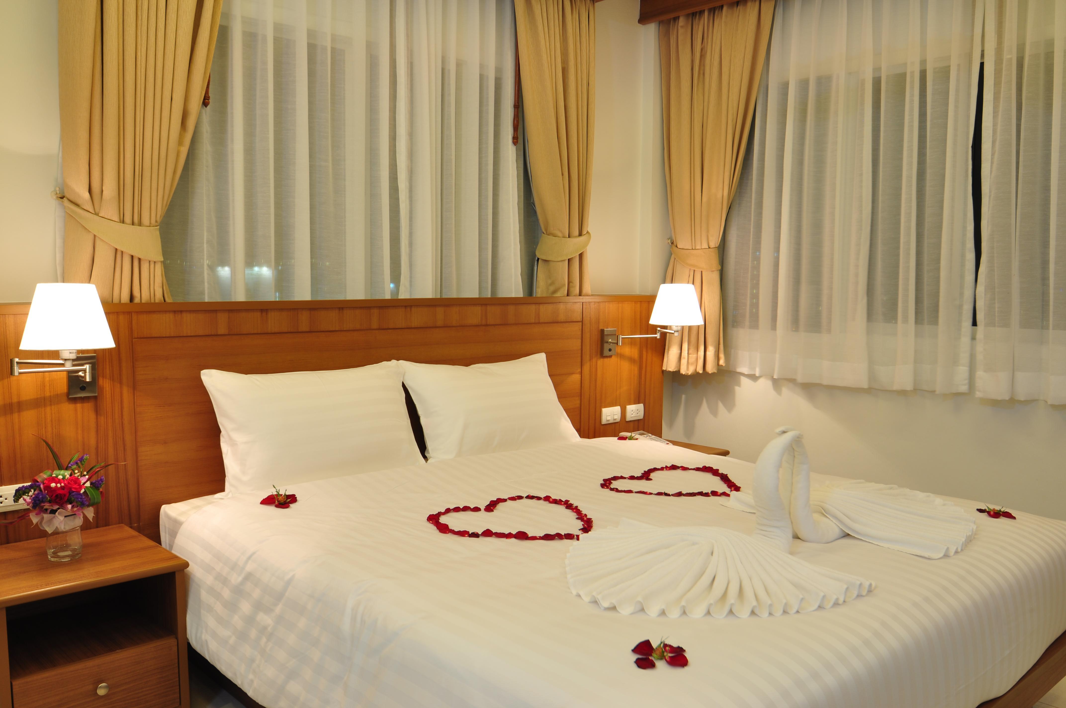 Green Harbor Hotel & Service Apartment Patong Eksteriør bilde