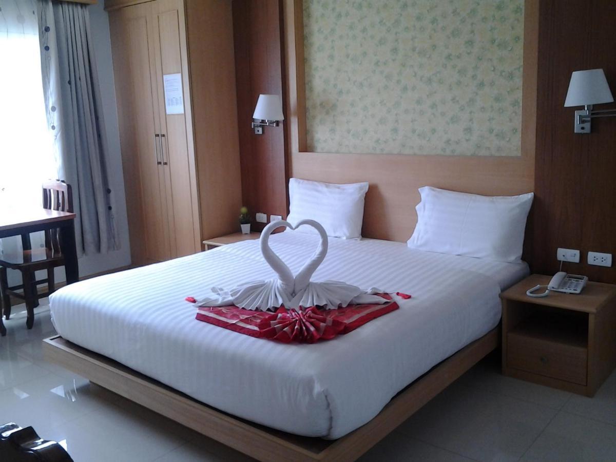 Green Harbor Hotel & Service Apartment Patong Eksteriør bilde