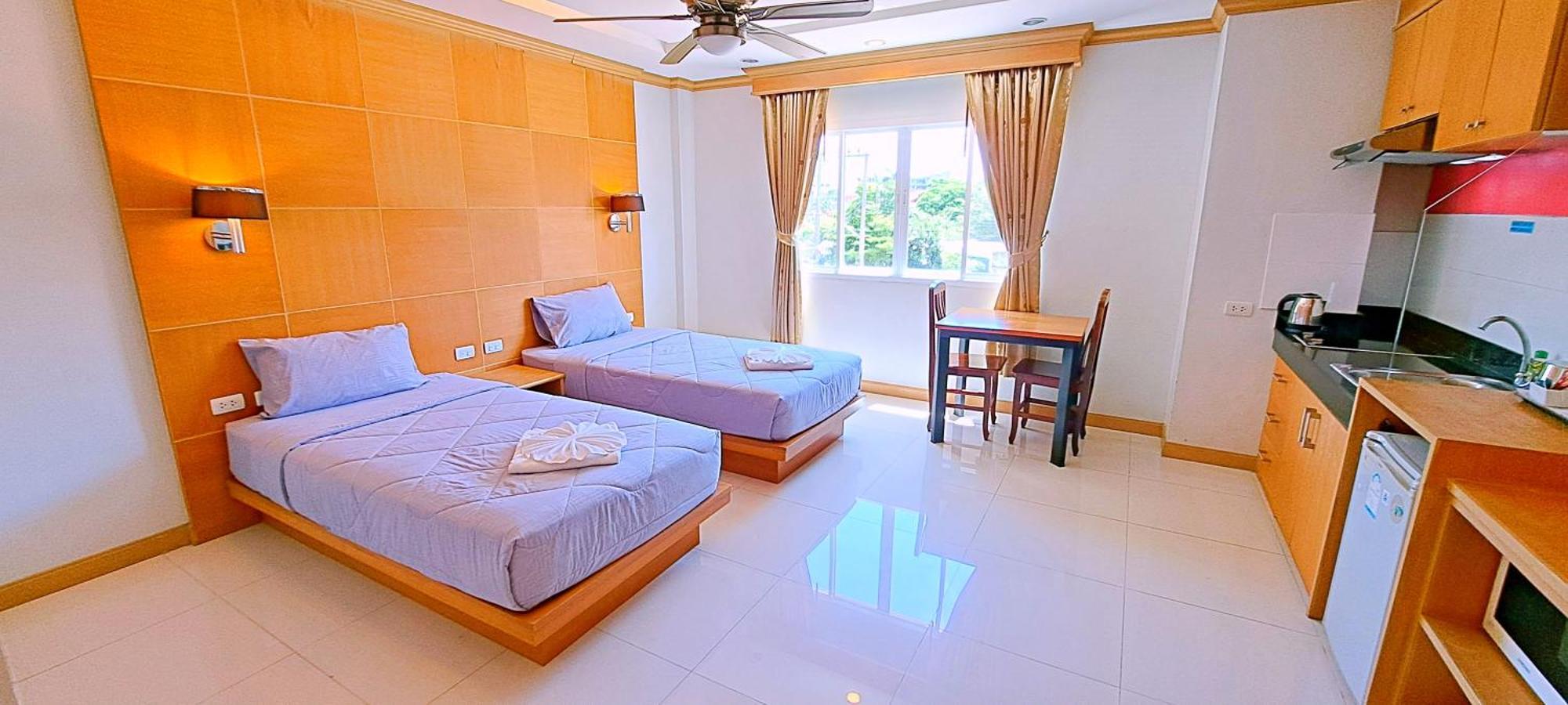Green Harbor Hotel & Service Apartment Patong Eksteriør bilde