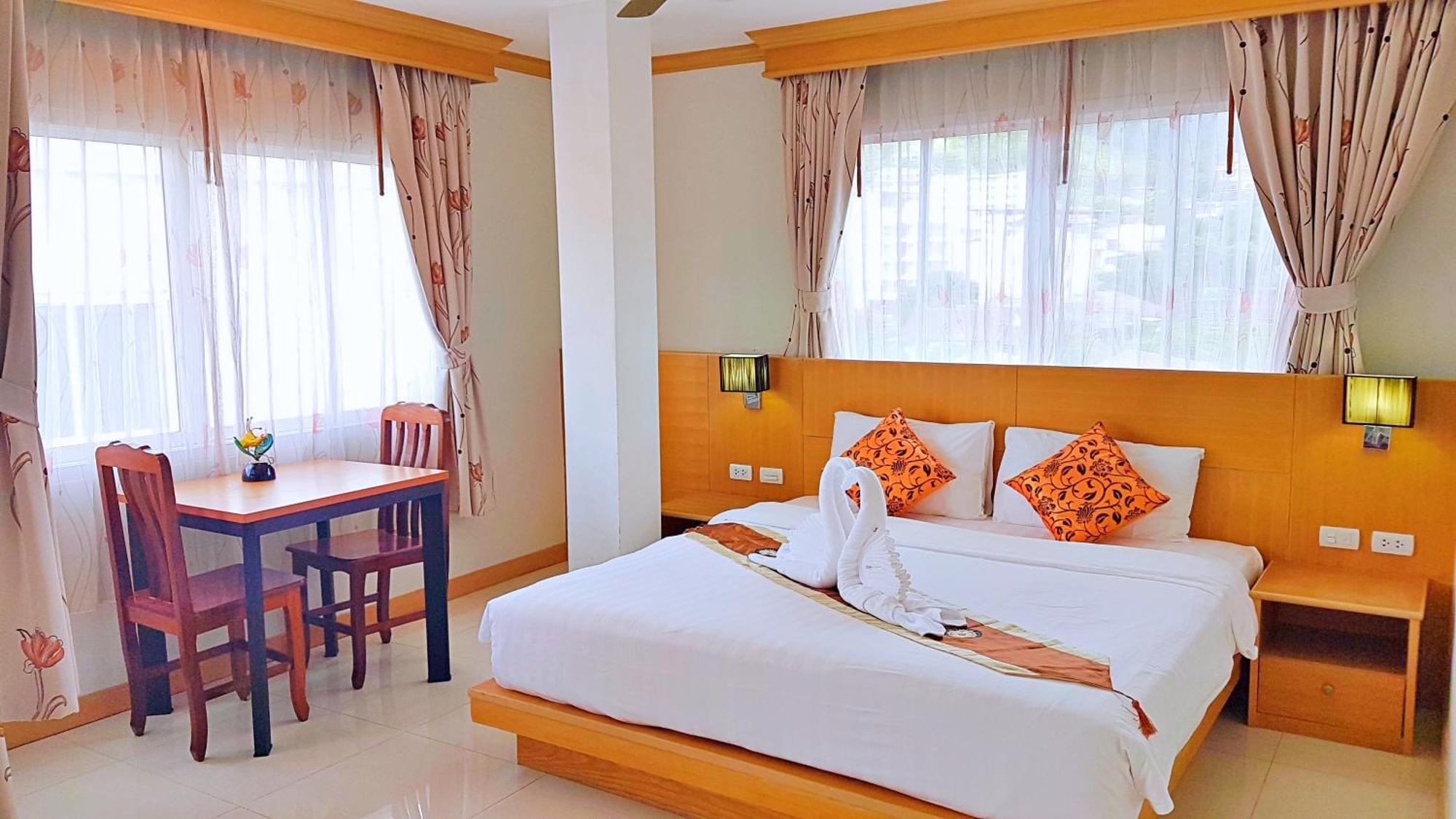 Green Harbor Hotel & Service Apartment Patong Eksteriør bilde