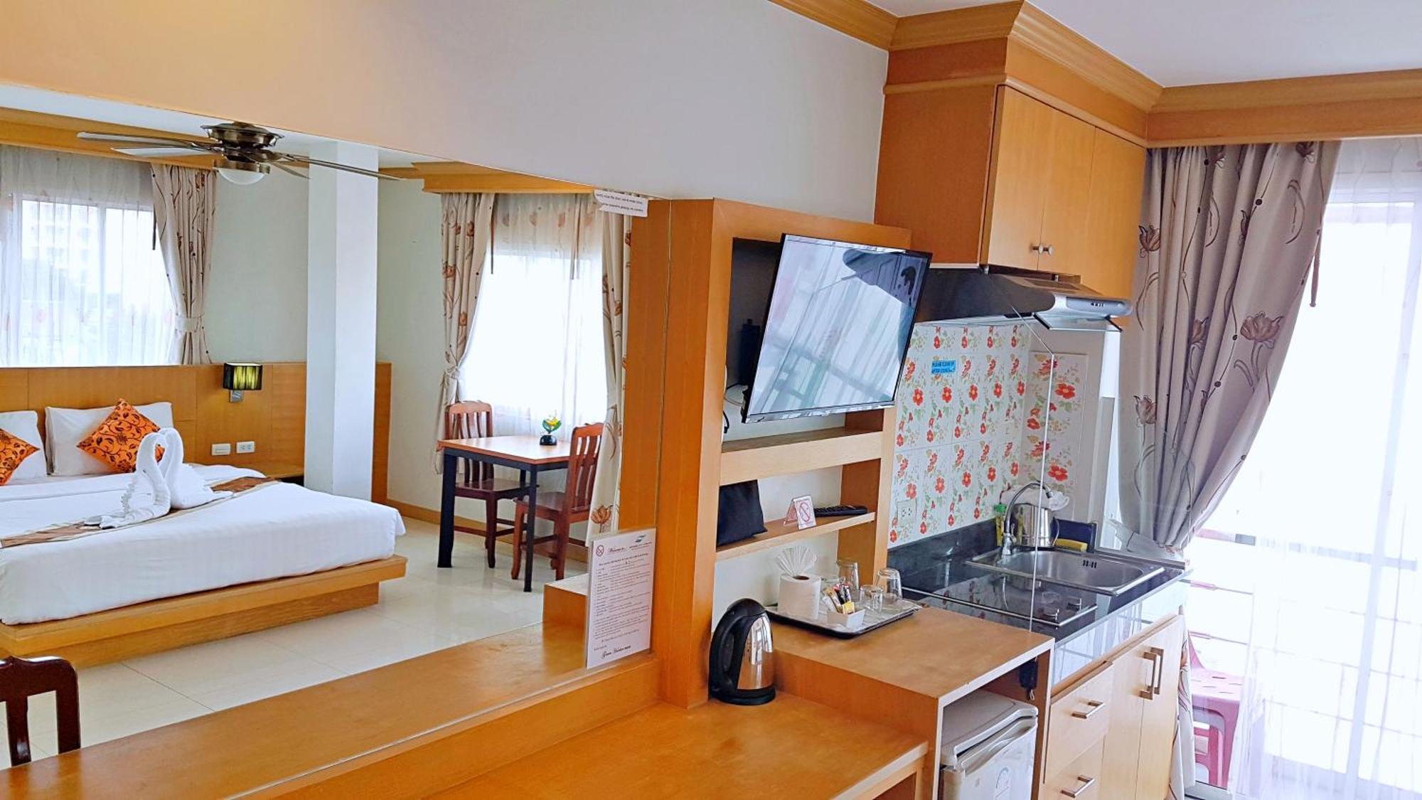 Green Harbor Hotel & Service Apartment Patong Eksteriør bilde